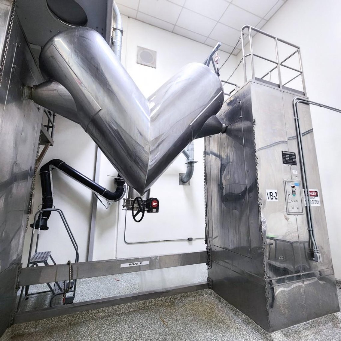 Image for MJK2050 70 Cubic Foot V- Blender