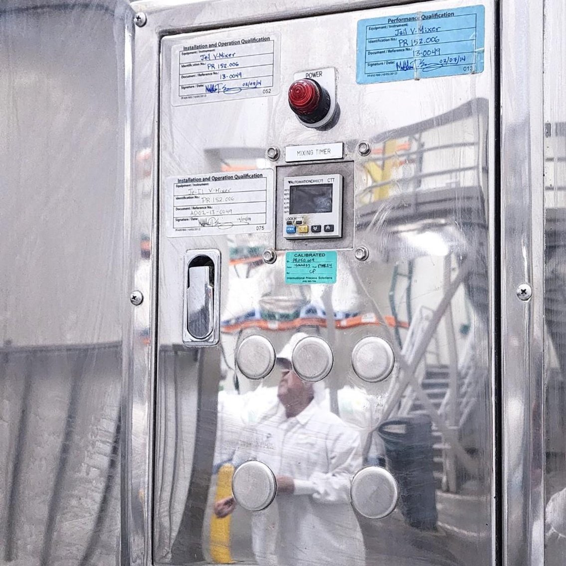 Image for MJK2050 70 Cubic Foot V- Blender