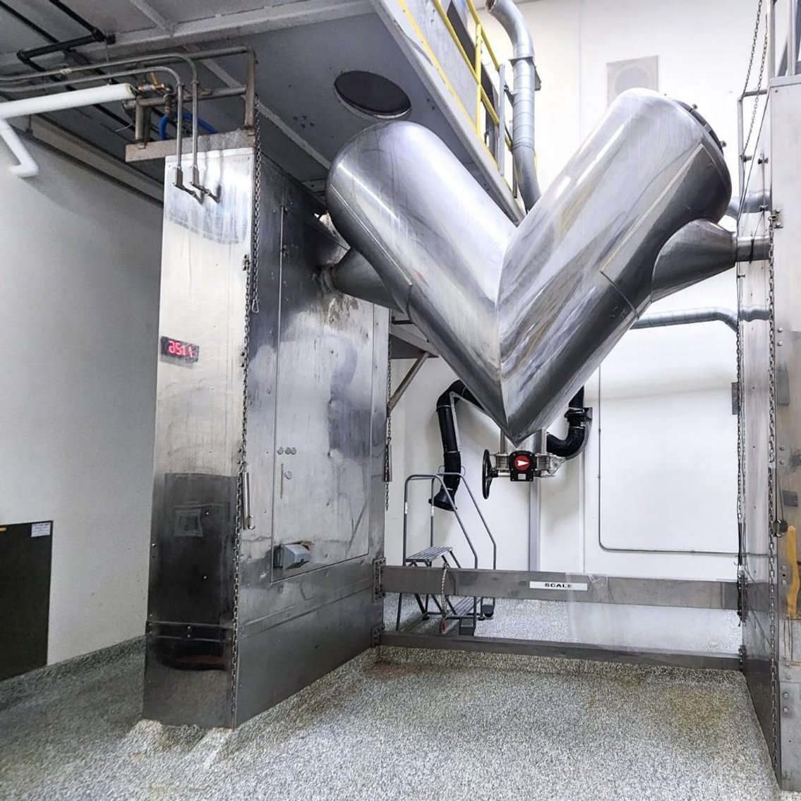 Image for MJK2050 70 Cubic Foot V- Blender