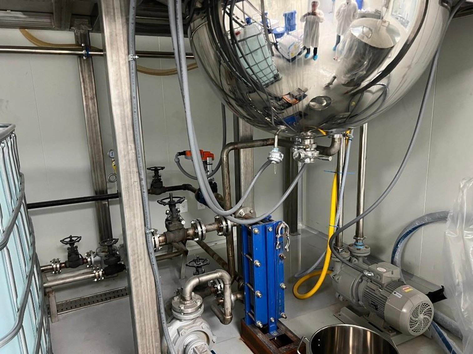 Image for MJK1889 Gelatin Reactor 800L on Mezzanine