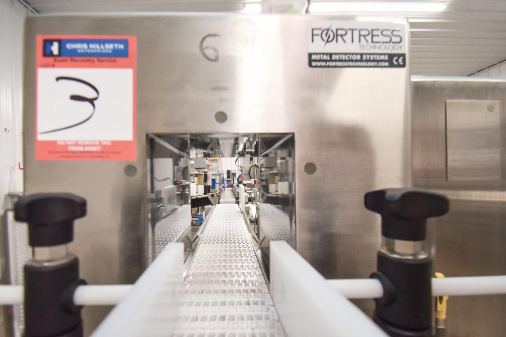 Image for MJK2095 Fortress Metal Detector w/ Rejection Station