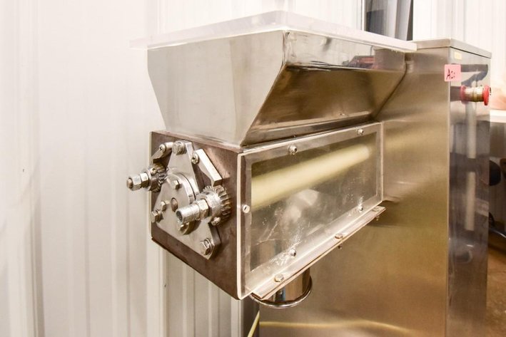 Image for MJK2100 LFA Oscillating Sifter GR-90 R057