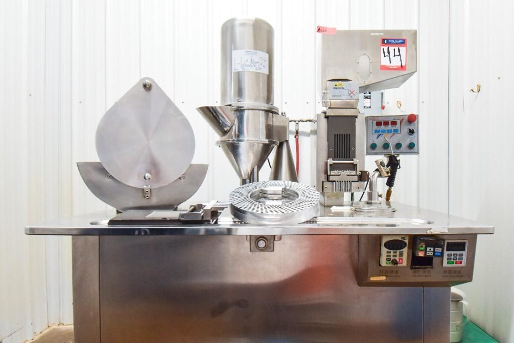 Image for MJK2106 Semi Auto Capsule Filling Machine