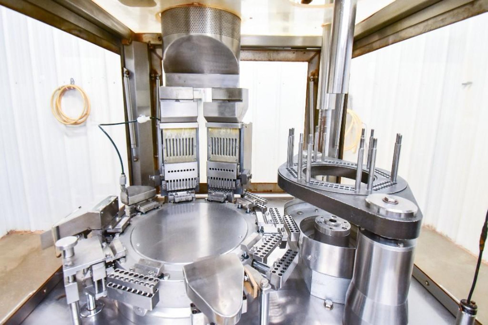 Image for ***SOLD*** MJK2107 NJP 2000 Encapsulation Machine