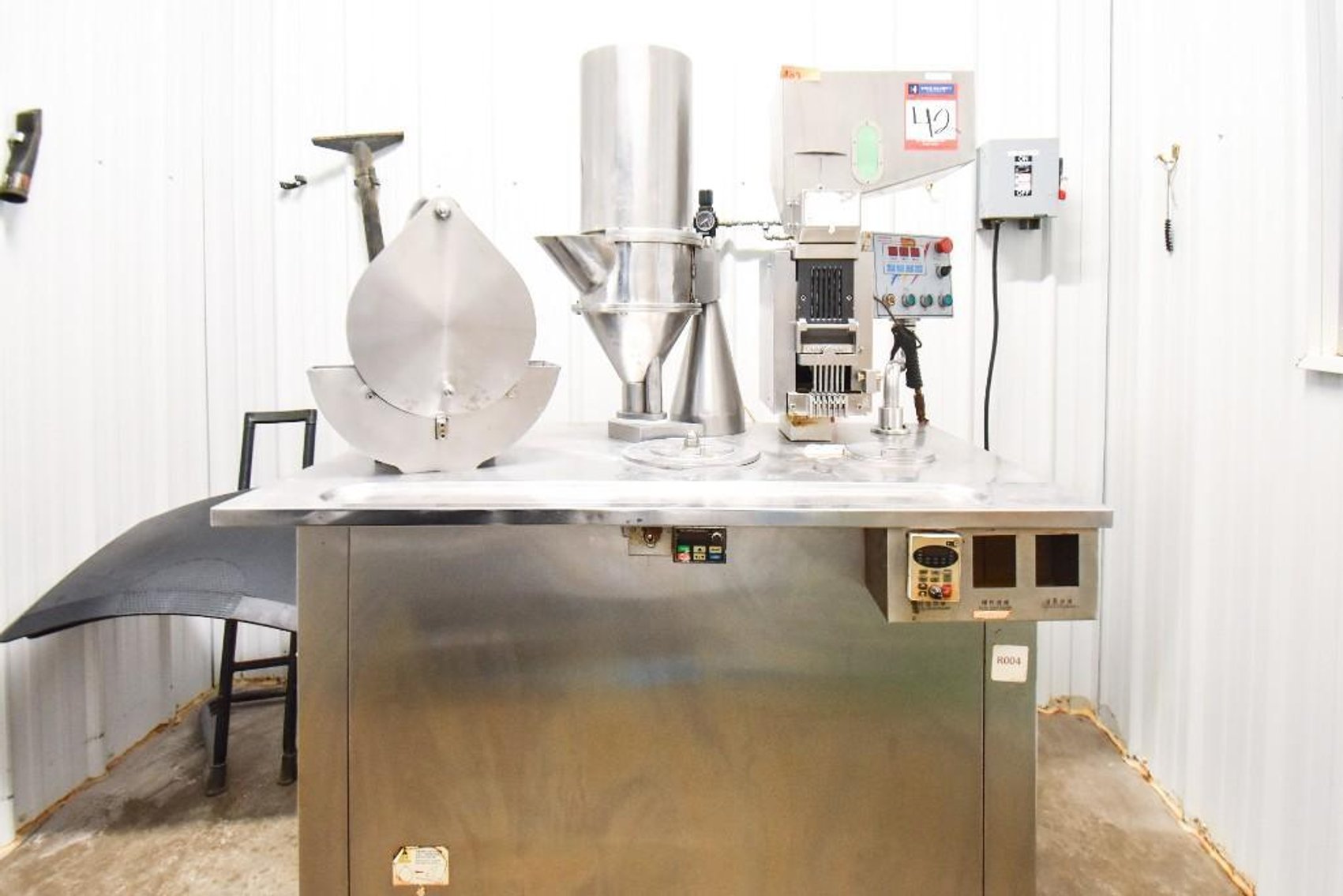 Image for MJK2105 Semi-Auto Capsule Filling Machine CGM-208