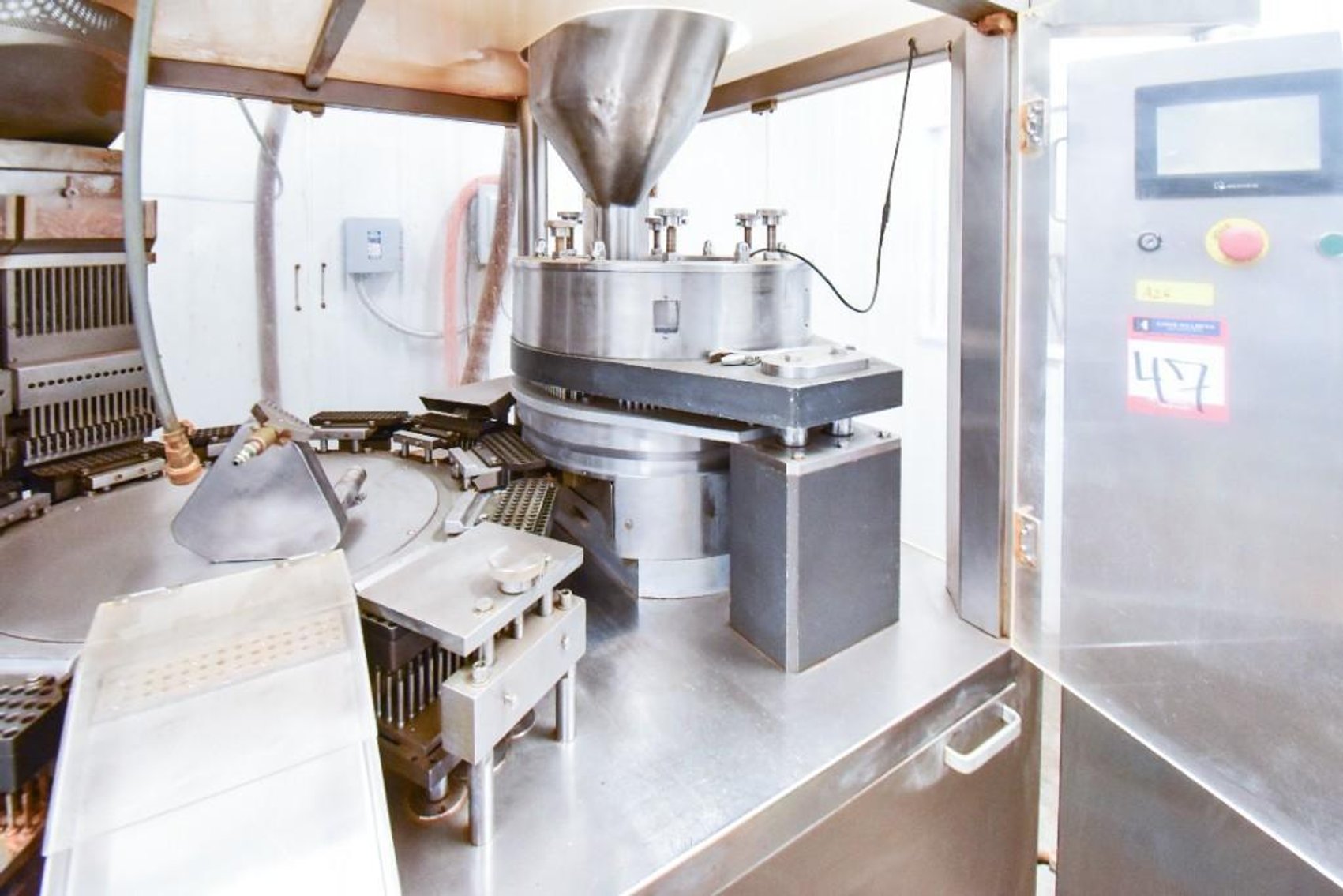 Image for MJK2108 NJP 7500 Encapsulation Machine