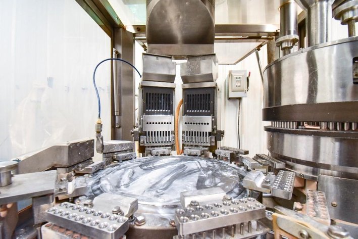 Image for MJK2113 NJP 2000 Encapsulation Machine