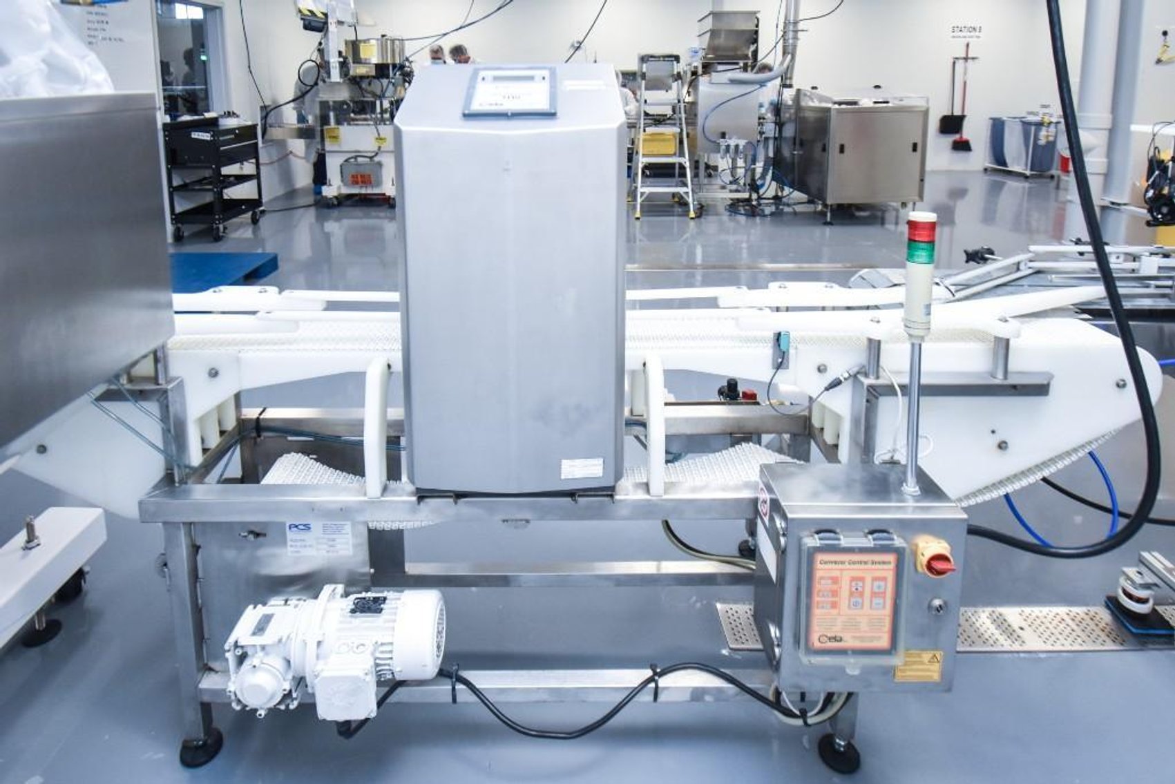 Image for ***SOLD*** MJK2133 EIA Metal Detector System