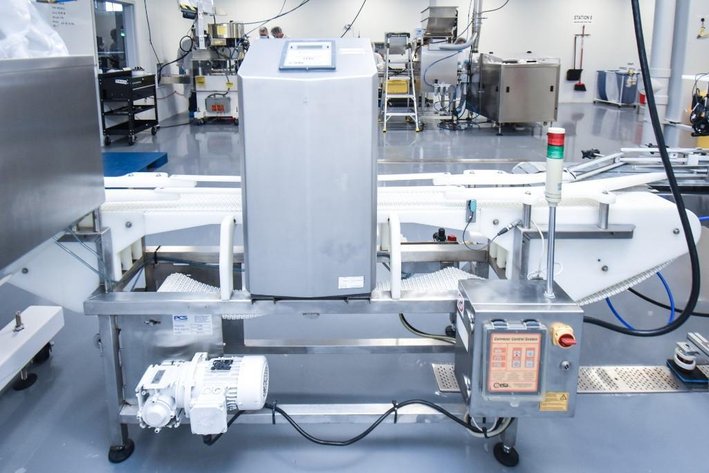 Image for ***SOLD*** MJK2133 EIA Metal Detector System