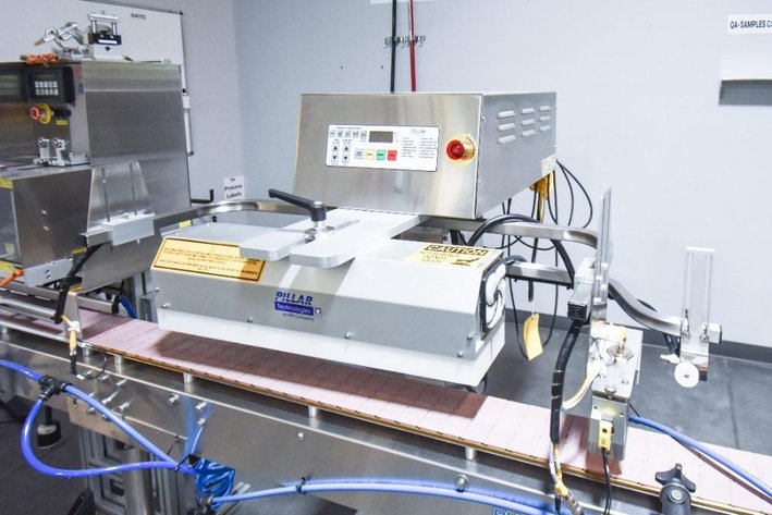 Image for ***SOLD*** MJK2137 Pillar Unifoiler U2P1002000000