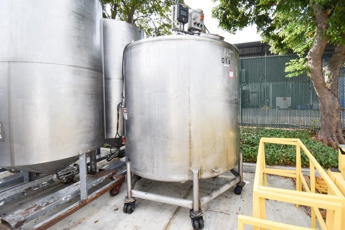 Image for MJK2150 ***SOLD*** Walker Tank 1700 Gallon Stainless Steel