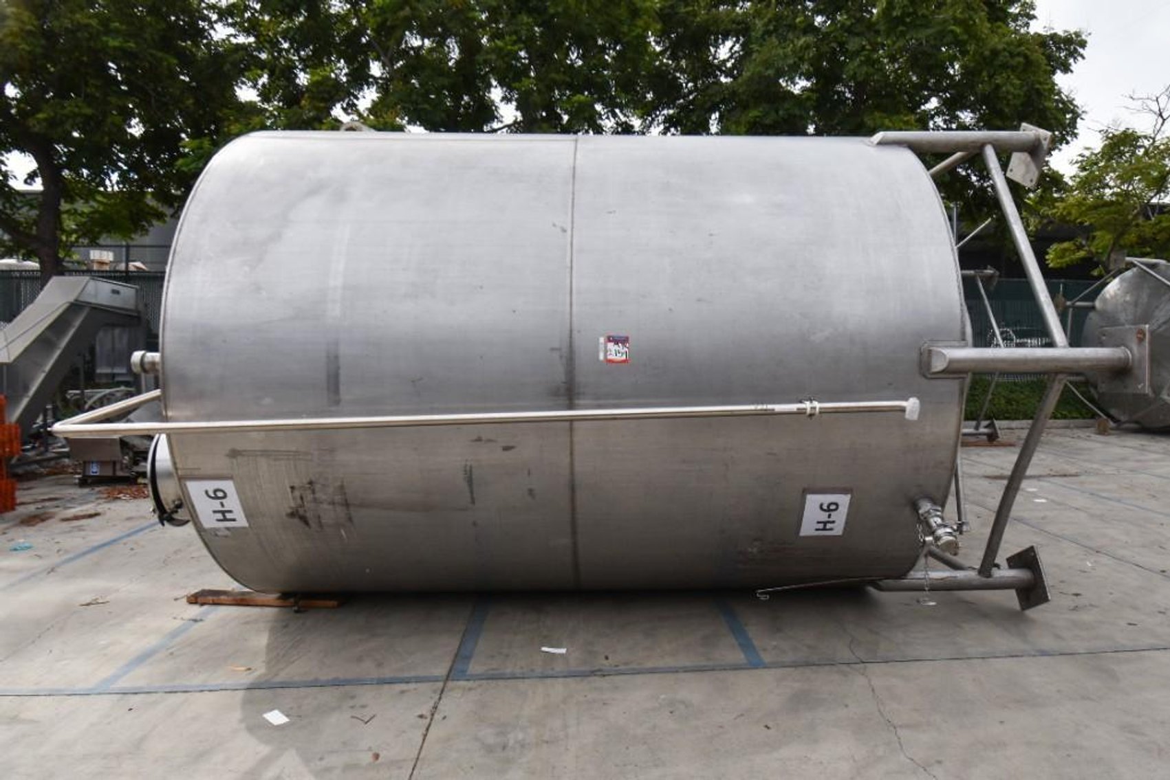 Image for ***SOLD*** MJK2159 H-6 Liquid Holding Tank,Tank, 6,500 Gallon, Stainless Steel, Dish Bottom, Legs