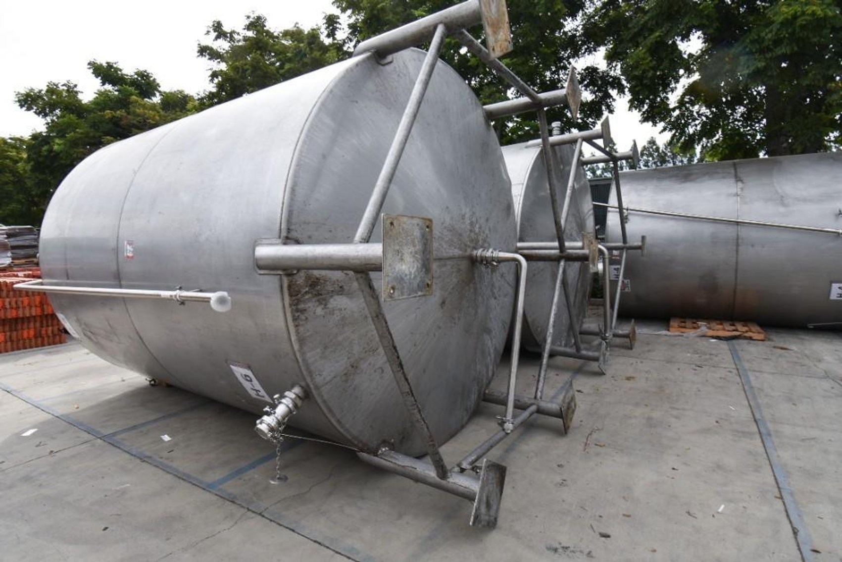 Image for ***SOLD*** MJK2159 H-6 Liquid Holding Tank,Tank, 6,500 Gallon, Stainless Steel, Dish Bottom, Legs