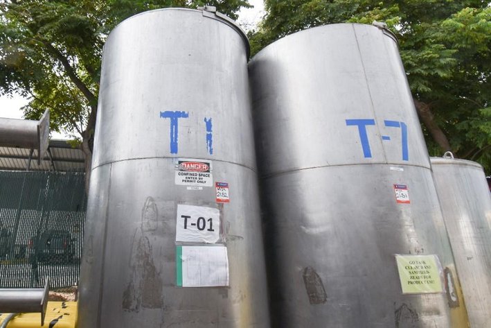 Image for ***SOLD*** MJK2152 T-1 Holding Tank on Casters, Tank, 750 Gallon, Stainless Steel, Cone Bottom, 4' x 8'