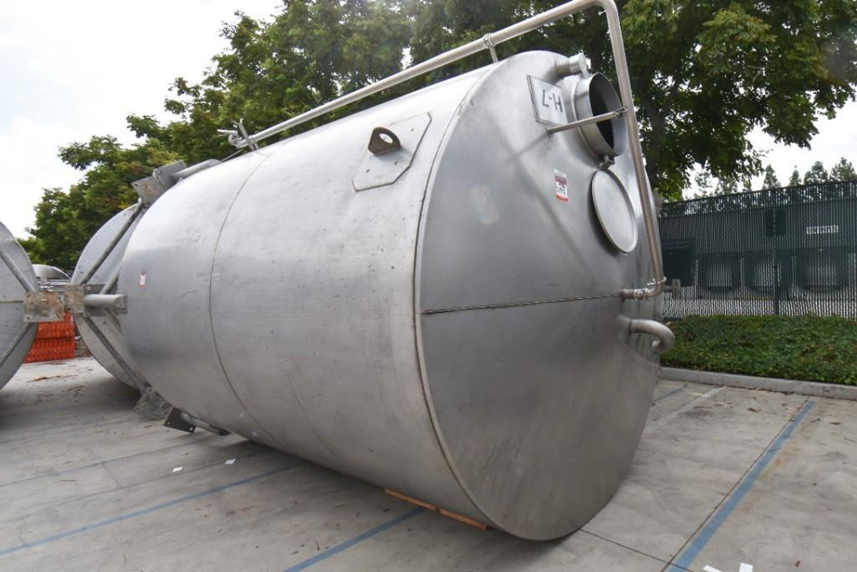 Image for ***SOLD*** MJK2157 Liquid Holding tank, Tank, 6,500 Gallon, Stainless Steel, Dish Bottom, Legs,