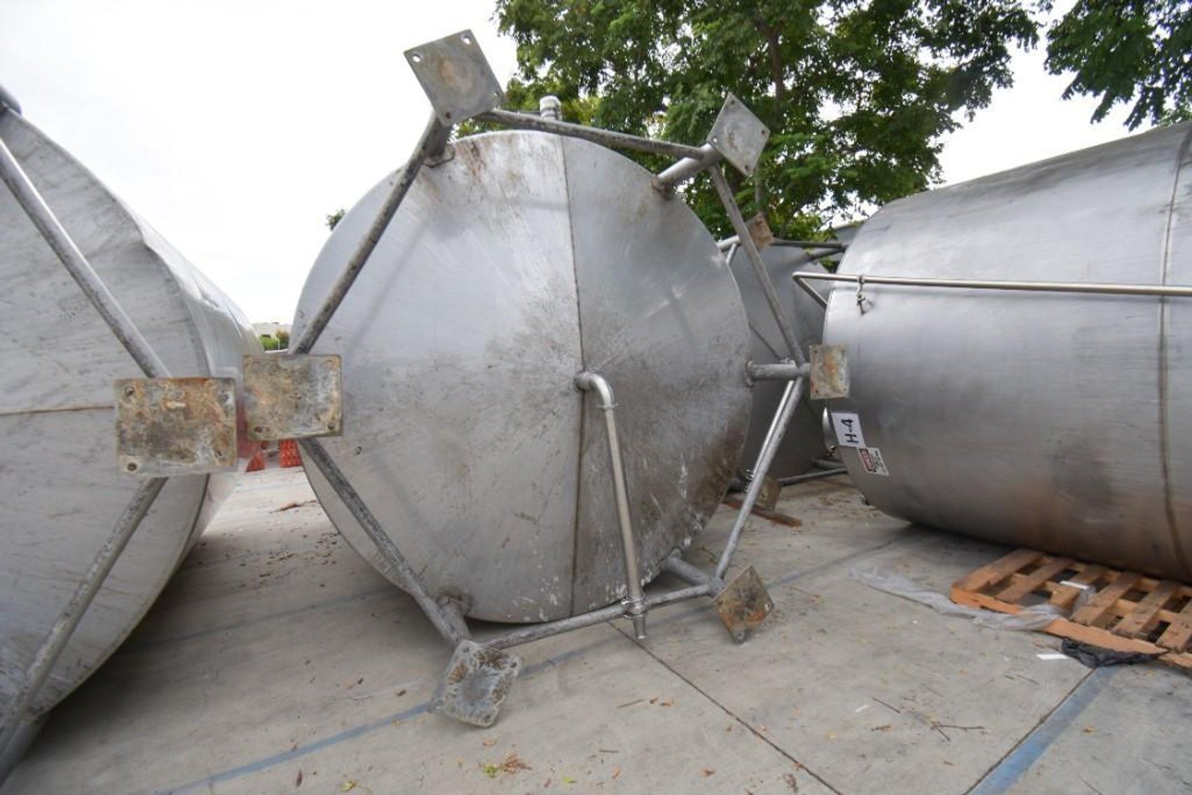 Image for MJK2160 Liquid Holding Tank, Tank, 6,500 Gallon, Stainless Steel, Dish Bottom, Legs,