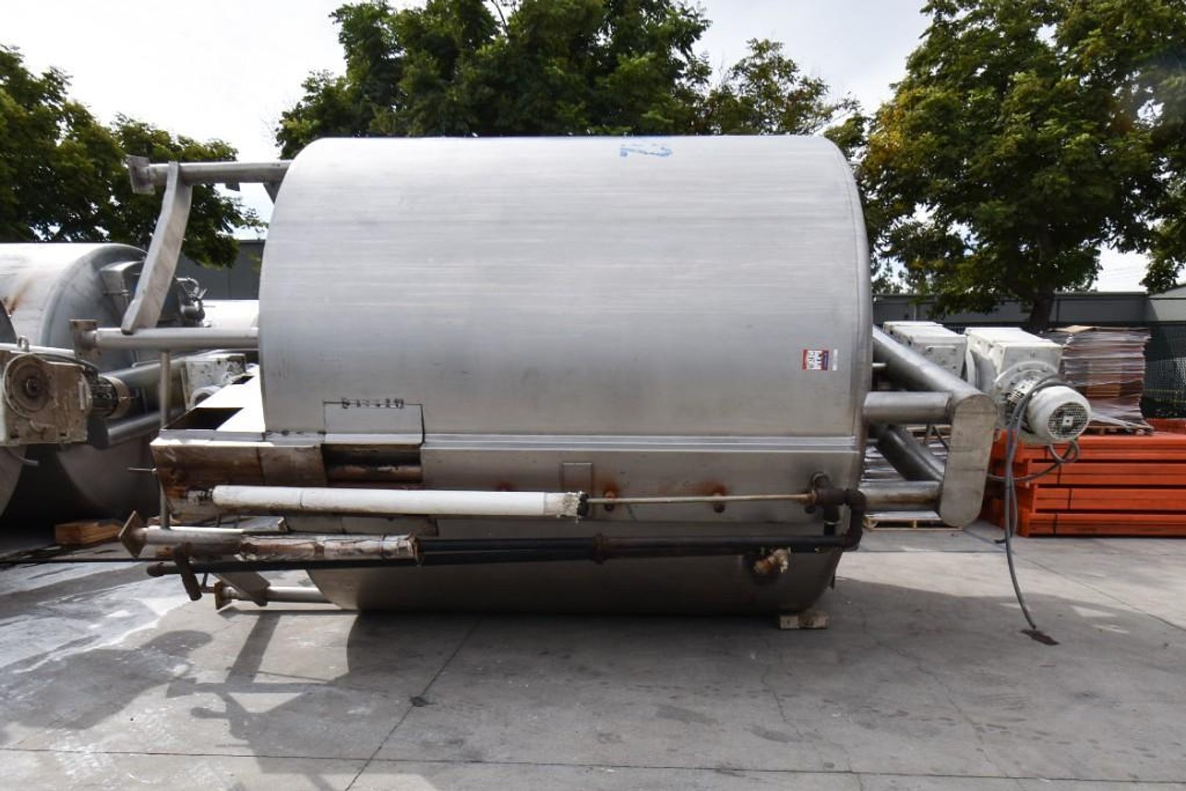 Image for ***SOLD*** MJK2164 Jacketed Liquid Mixing Tank with Dual motors, Tank, 6,000 Gallon Dbl Agitation