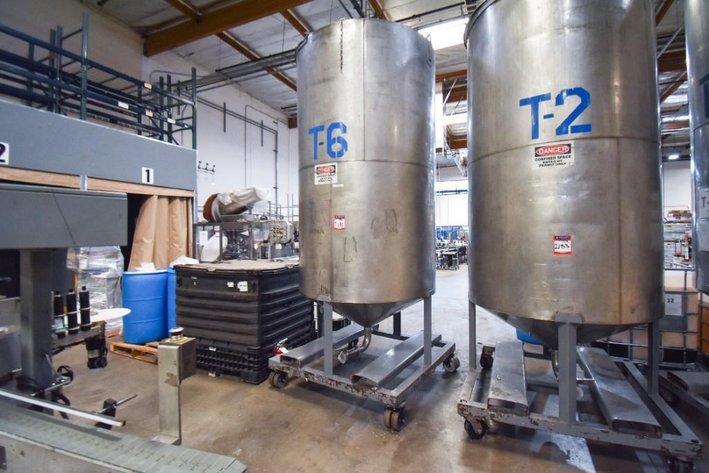 Image for ***SOLD*** MJK2182 Stainless Steel Cone Bottom Tank, approximately 750 Gallon