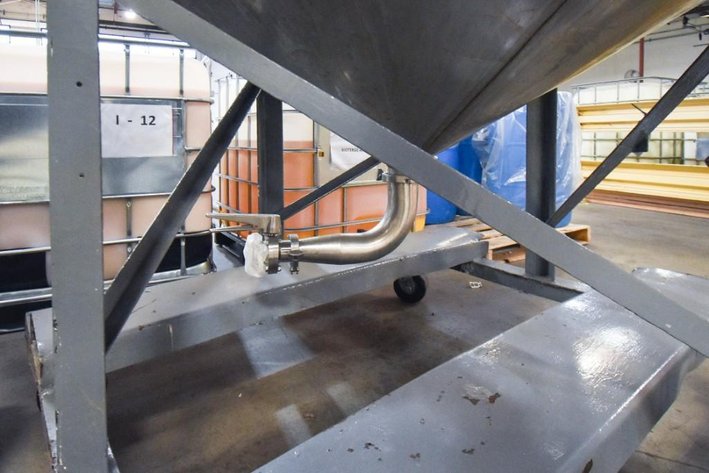 Image for ***SOLD*** MJK2184 Stainless Steel Cone Bottom Tank, approximately 750 Gallon