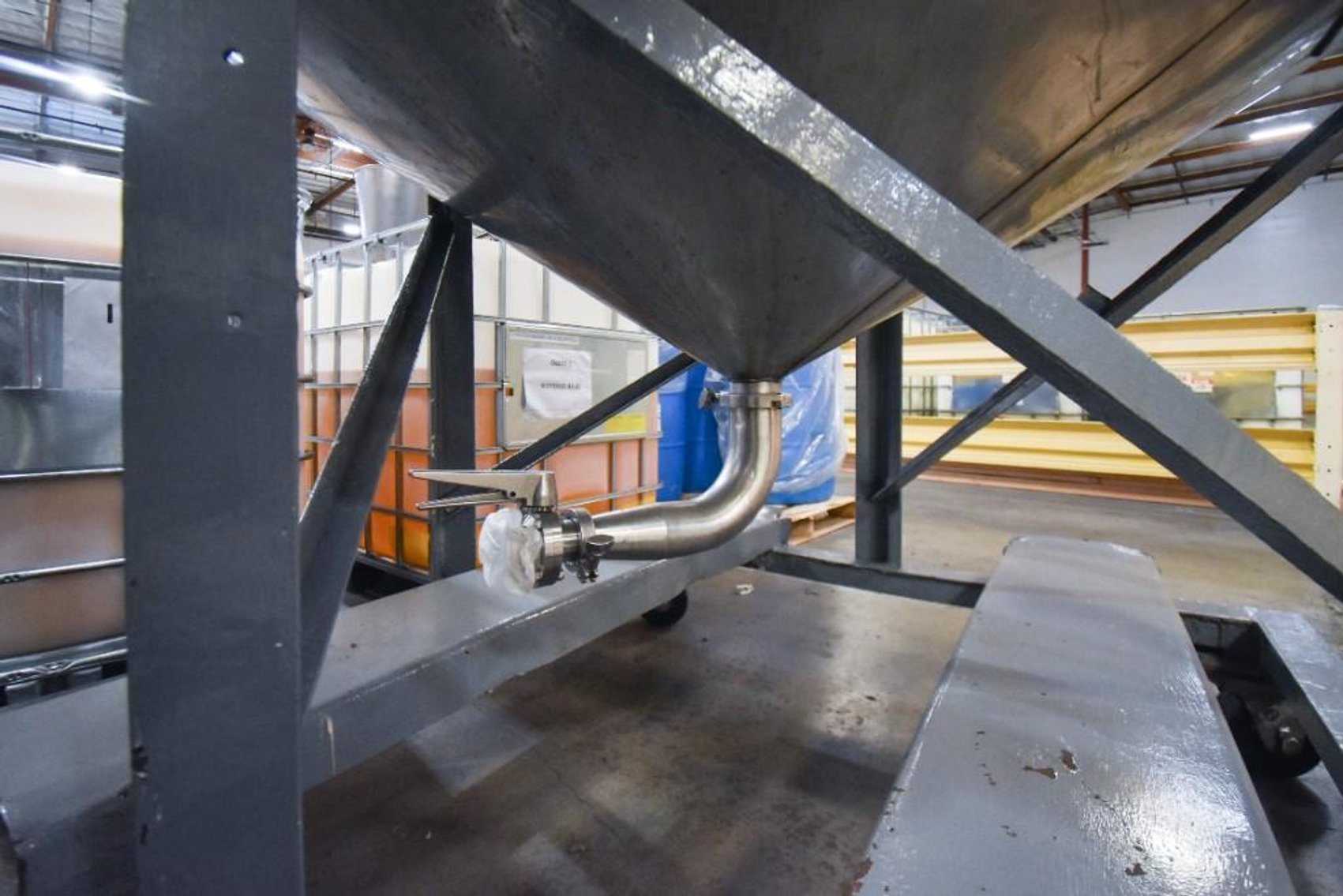 Image for ***SOLD*** MJK2184 Stainless Steel Cone Bottom Tank, approximately 750 Gallon