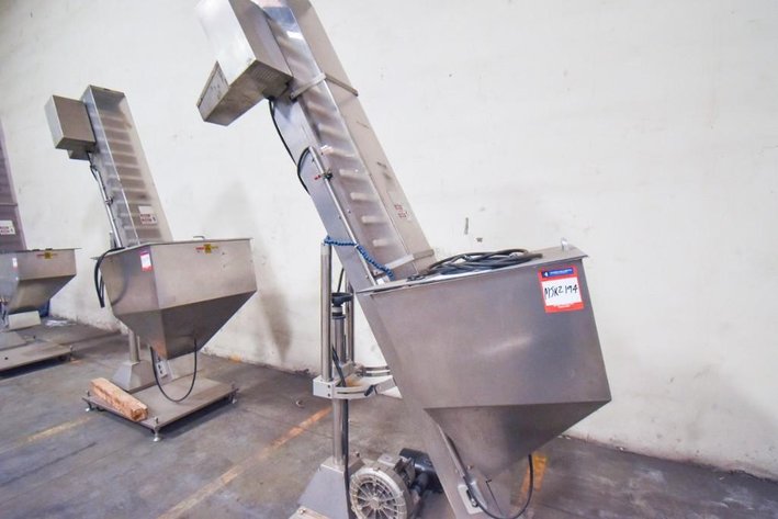 Image for MJK2194 Pharma Pack  Cleated Cap Elevator