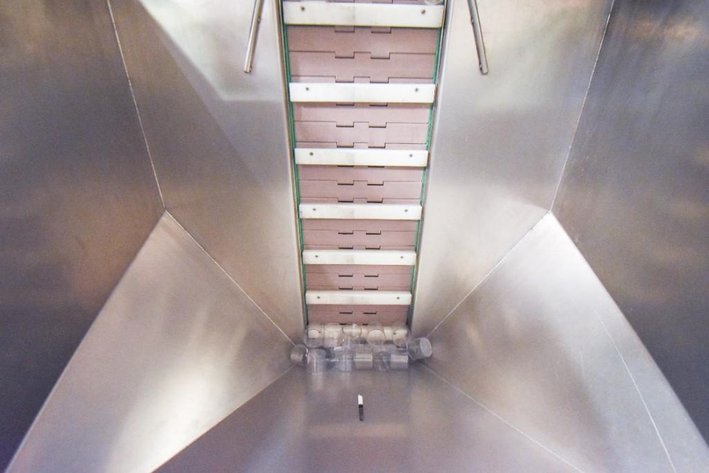 Image for MJK2195 Pharma Pack  Cleated Cap Elevator