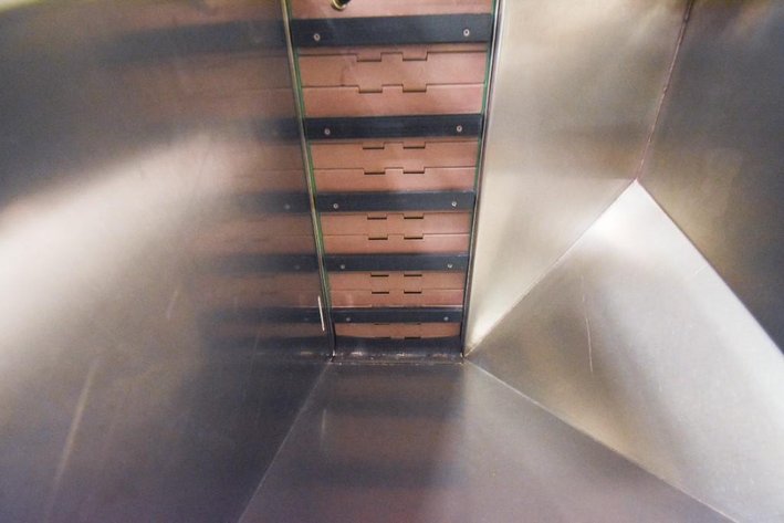 Image for MJK2196 Pharma Pack Cleated Cap Elevator
