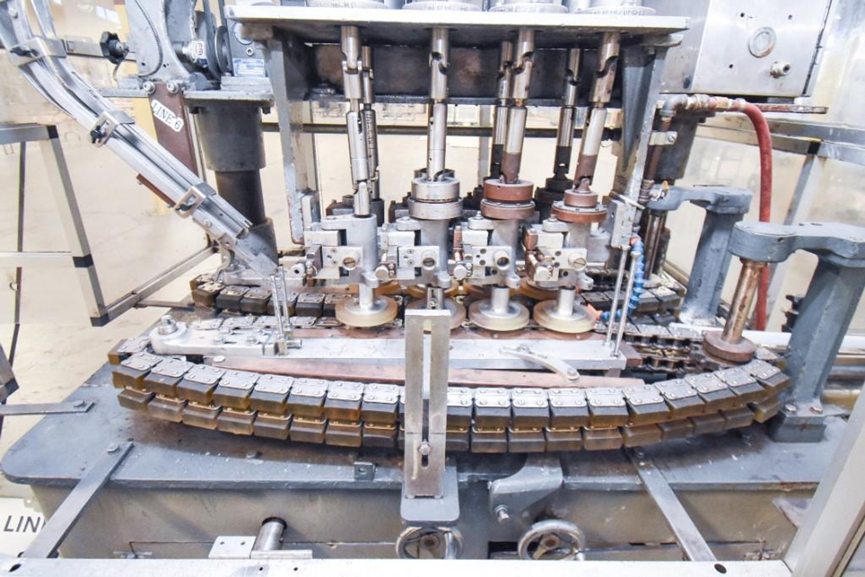 Image for MJK2200 4 Spindle Capper with Hopper