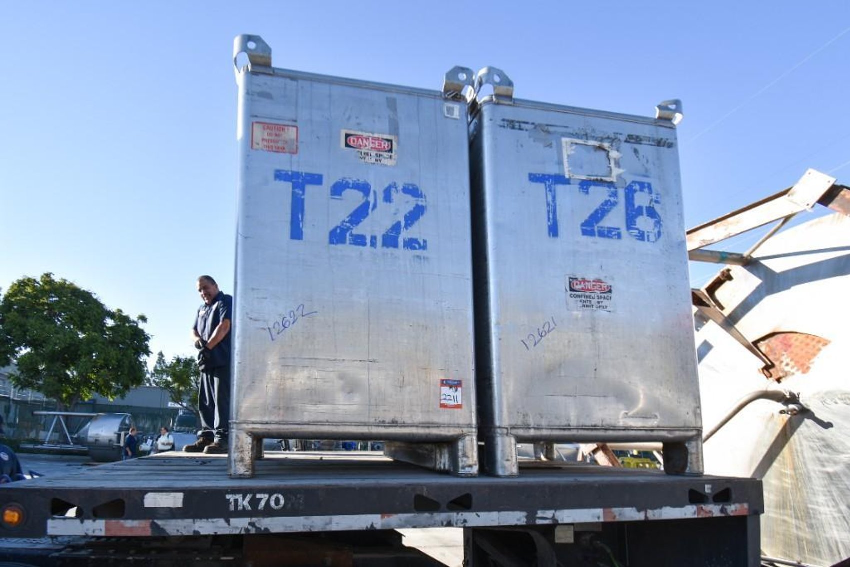 Image for ***SOLD*** MJK2211 Stainless Steel 550 Gallon Tote