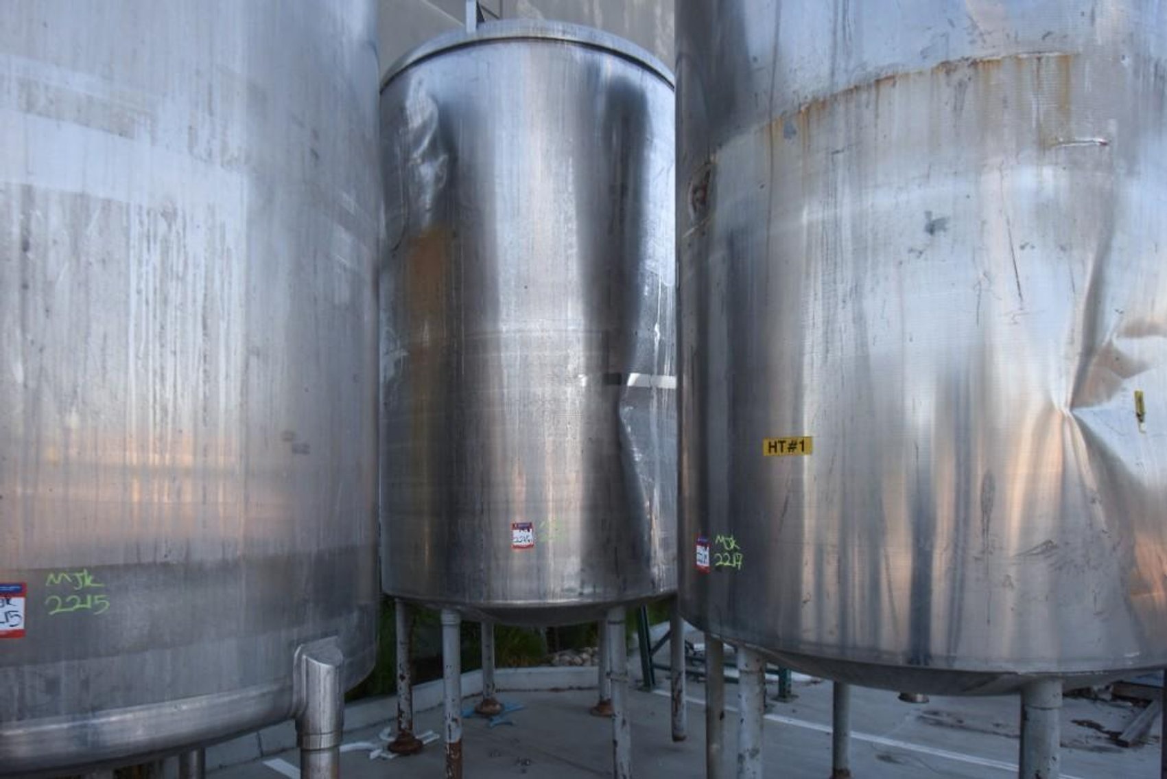 Image for MJK2216 Stainless Steel Dish Bottom Tank, approximately 2,000 Gallon capacity