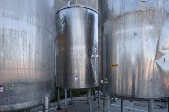 Image for MJK2216 Stainless Steel Dish Bottom Tank, approximately 2,000 Gallon capacity