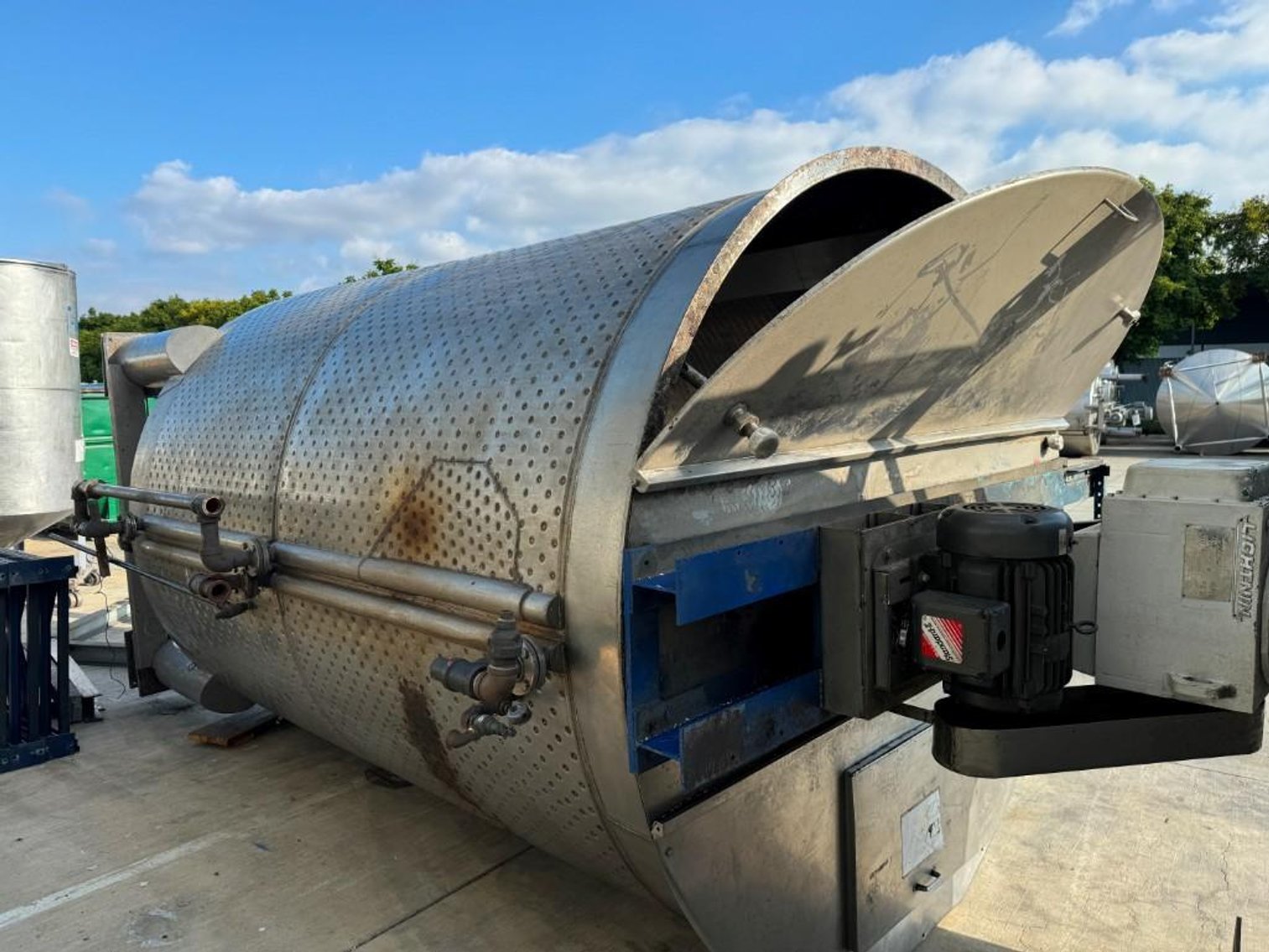 Image for ***SOLD***. MJK2276 6,000 Gallon Dimple Jacketed Tank with Agitation