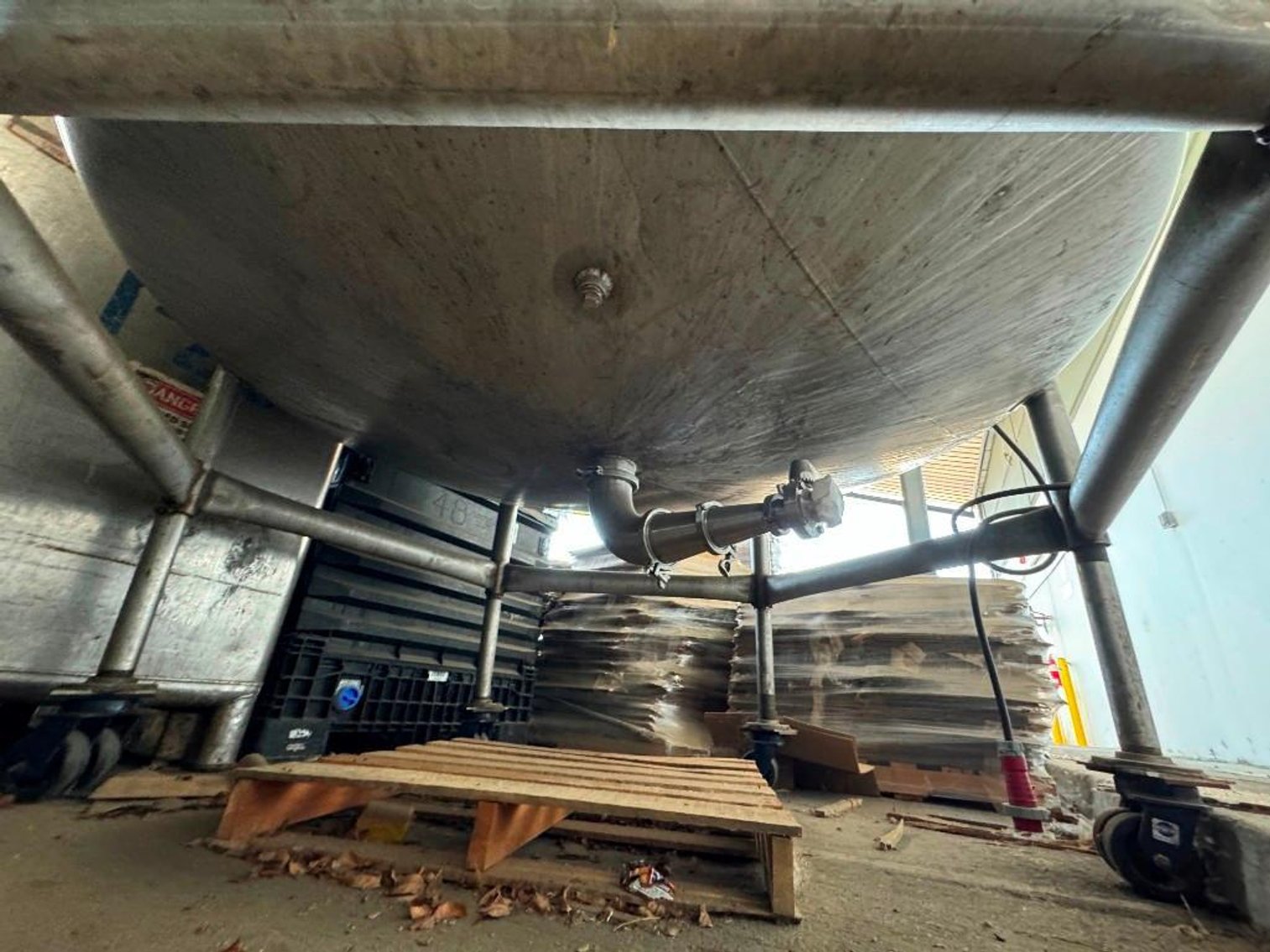 Image for ***SOLD*** MJK2278 Walker 1,700 Gallon Single Walled Agitation Tank