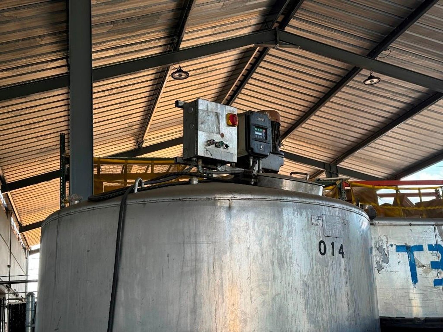 Image for ***SOLD*** MJK2278 Walker 1,700 Gallon Single Walled Agitation Tank