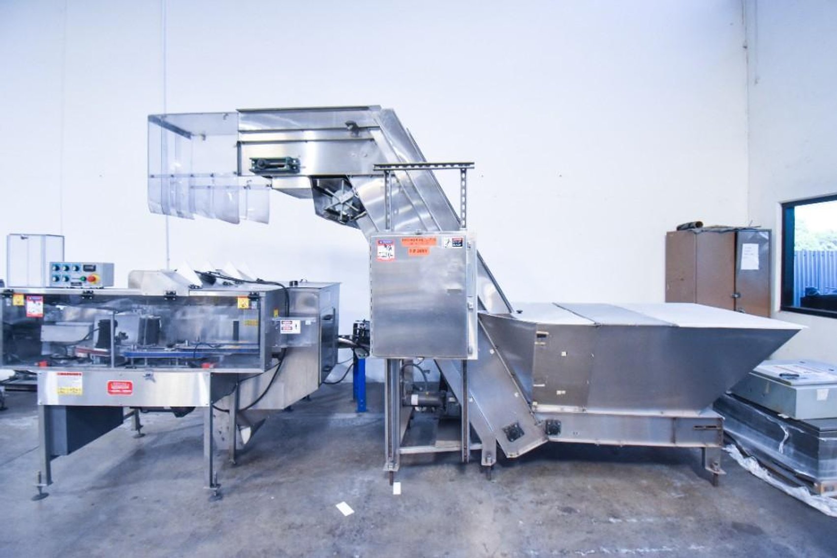 Image for MJK2245 Bottle Hopper Elevator