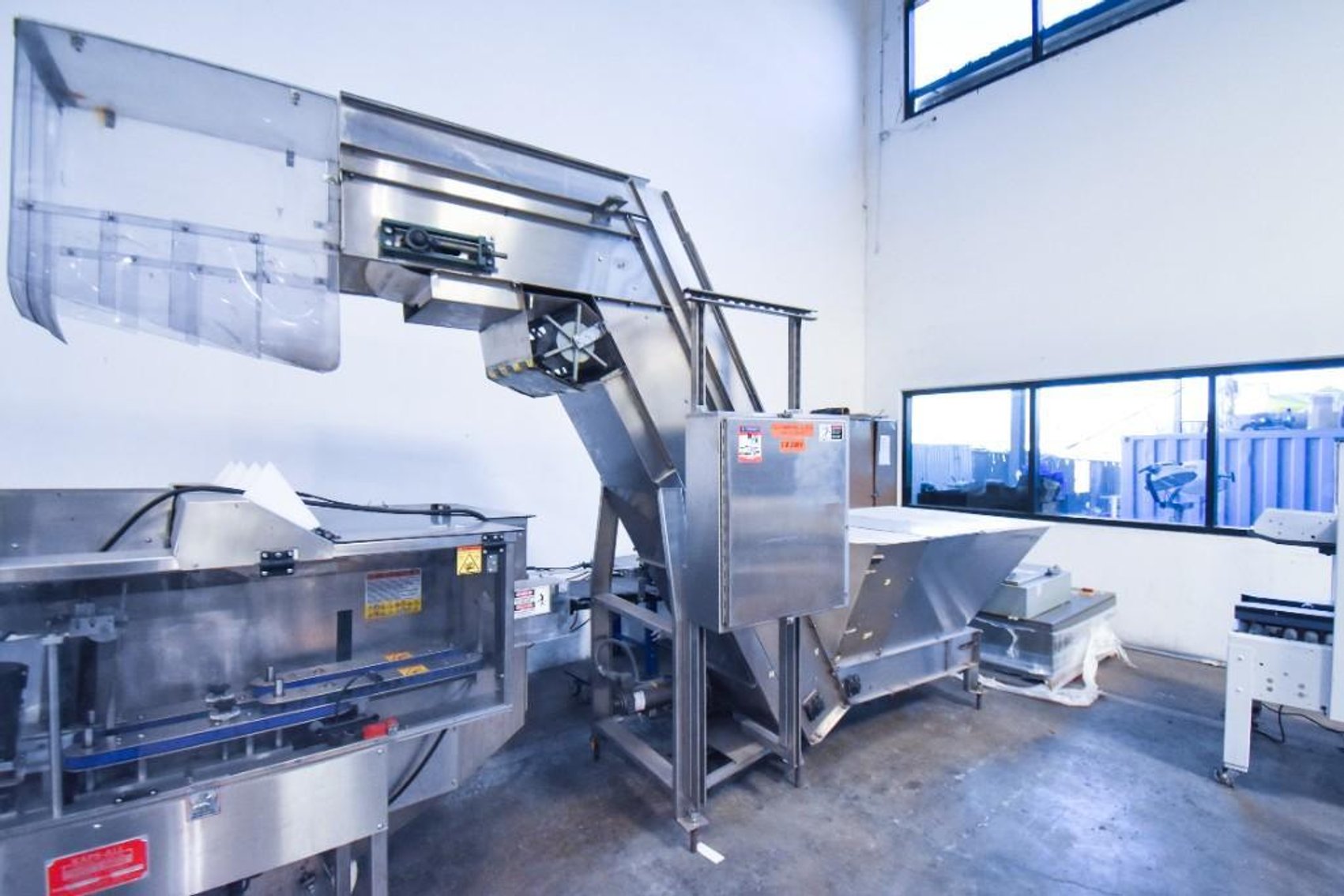 Image for MJK2245 Bottle Hopper Elevator