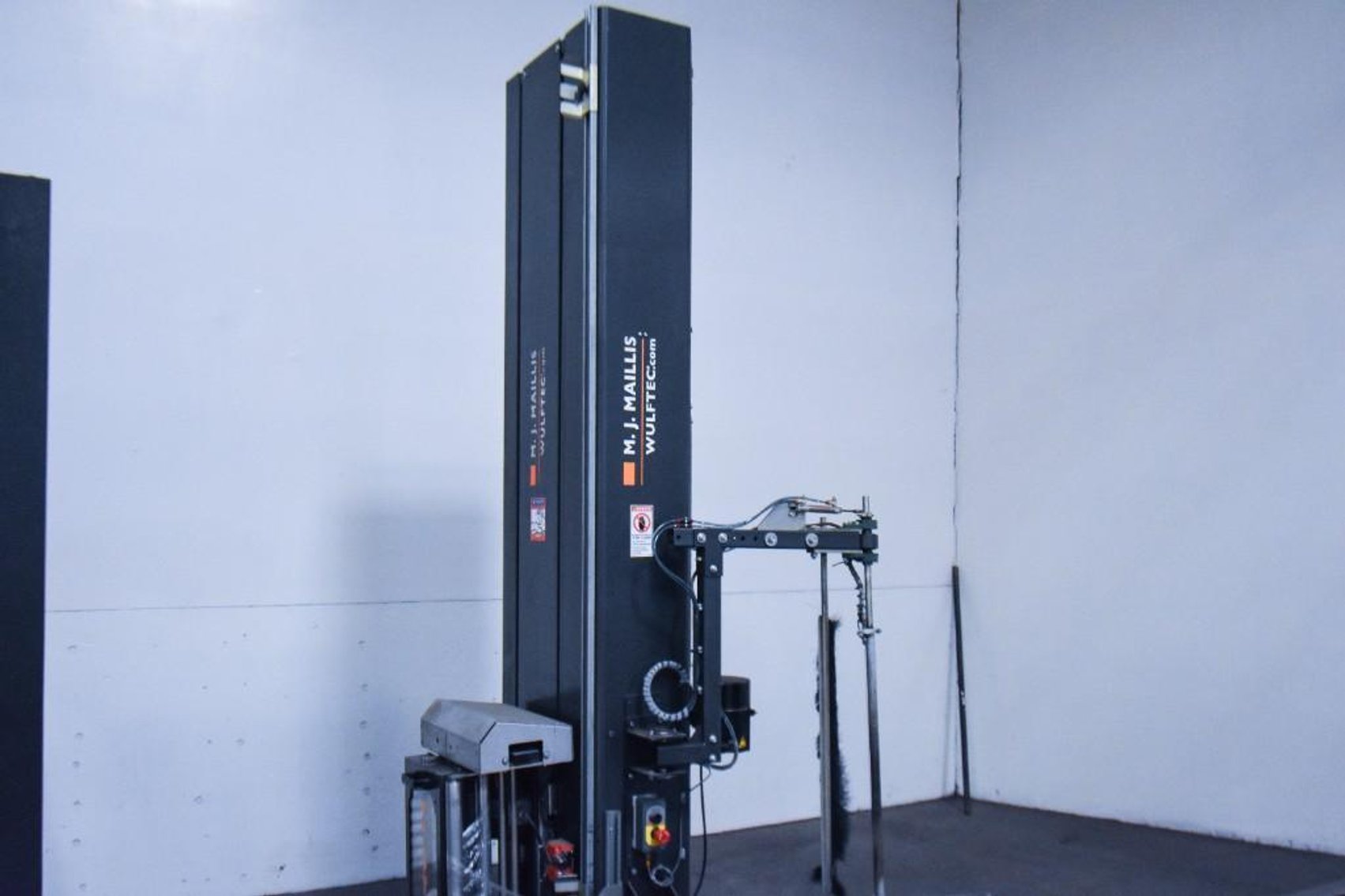 Image for MJK2256 M.J. Mallis WulfTec Pallet Wrapper WCA-Smart