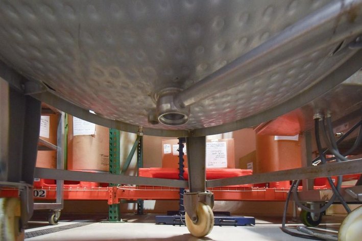 Image for ***SOLD*** MJK2061 Softgel Tank on Casters