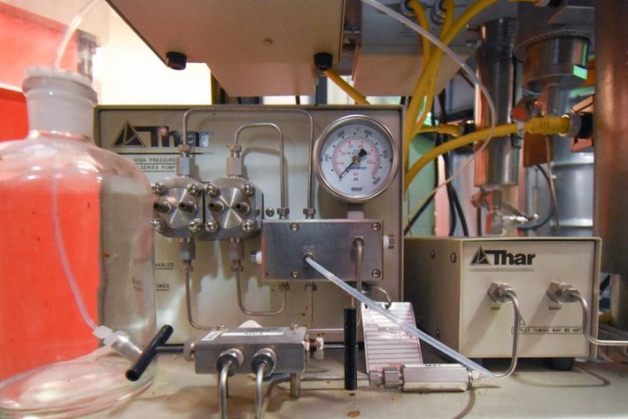 Image for MJK2072 Thar Designs Supercritcal Fluid Extraction System SFE 2000M1