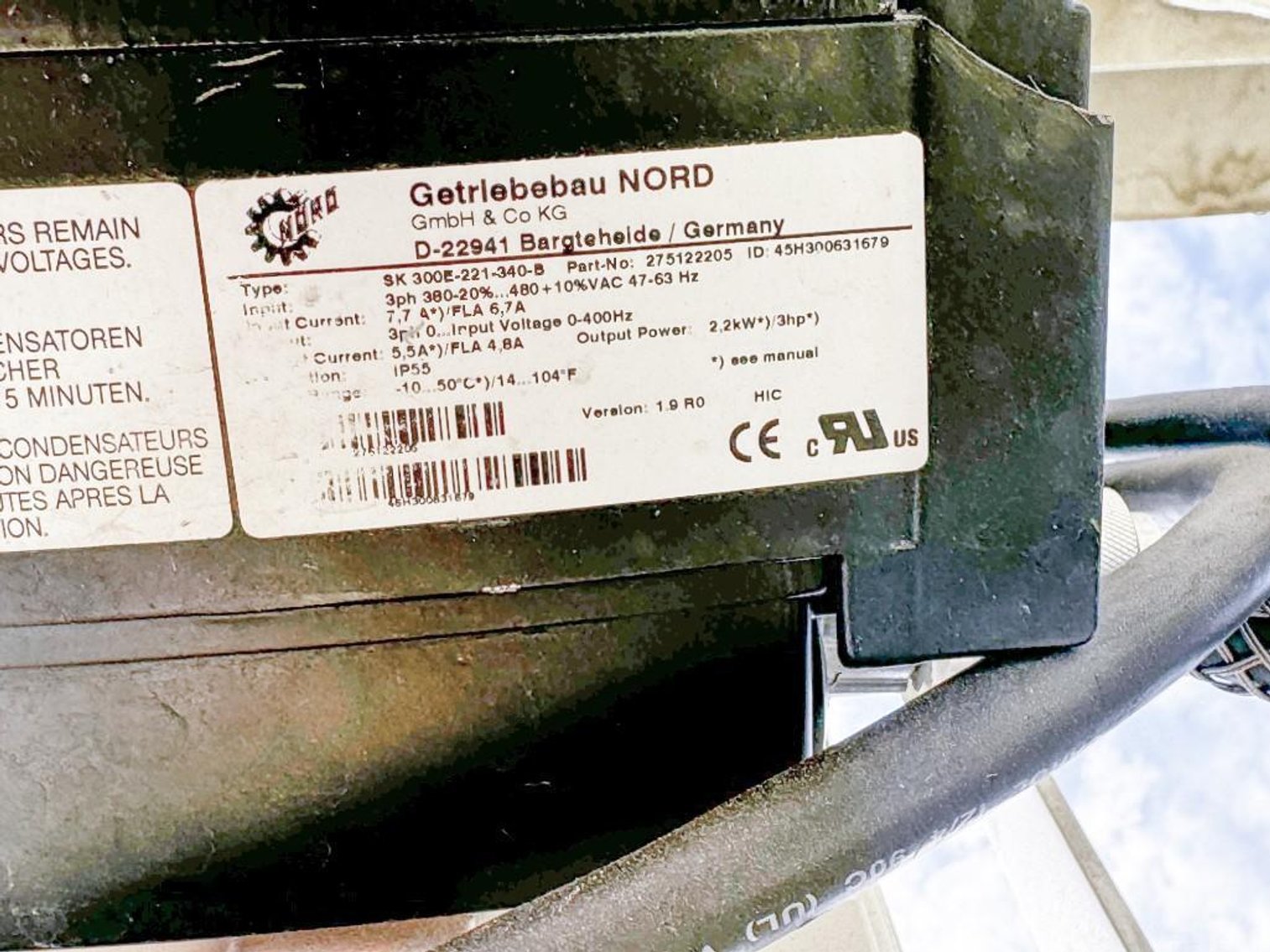 Image for MJK2282 Mixer with scoop-style mixing paddles