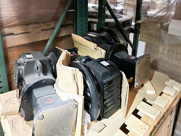 Image for MJK1896 NEW - Eurodrive Gearbox 2 Crates with (7 CT)