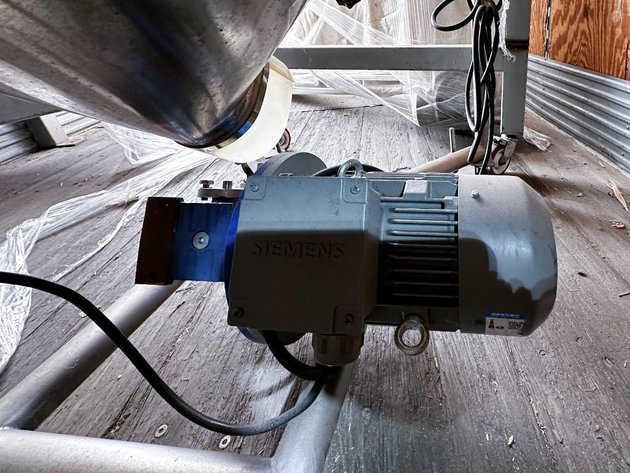 Image for ***SOLD*** MJK1900 Powder Hopper w/ drive for Conveyor Screw no blade/screw