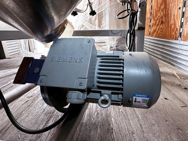 Image for ***SOLD*** MJK1900 Powder Hopper w/ drive for Conveyor Screw no blade/screw