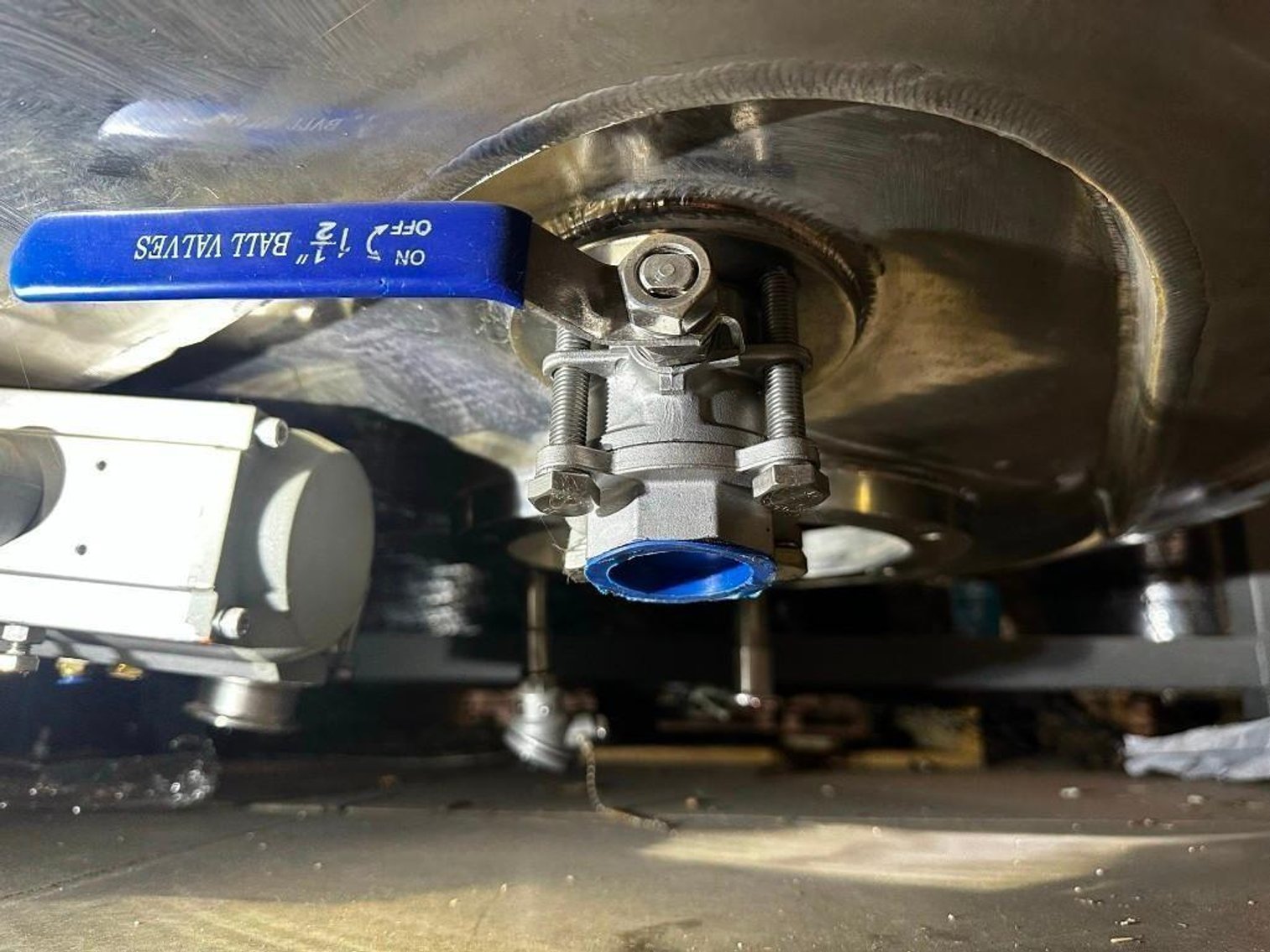 Image for MJK1908 NEW - 1000 Liter SS Fully Jacketed Vacuum Triple Motion Mixing Kettle