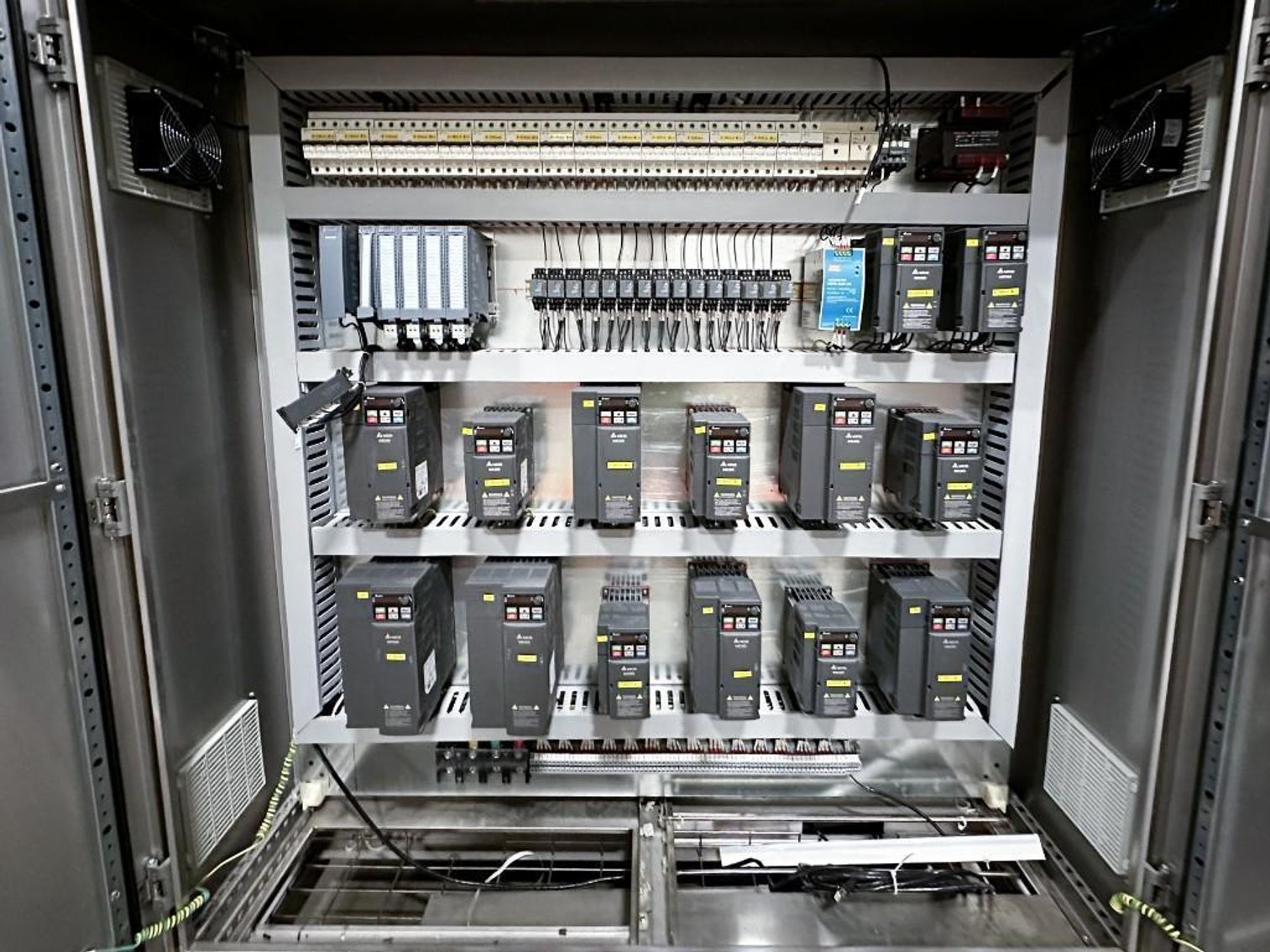 Image for MJK1911 NEW - SS Control Cabinet with drivers and controls