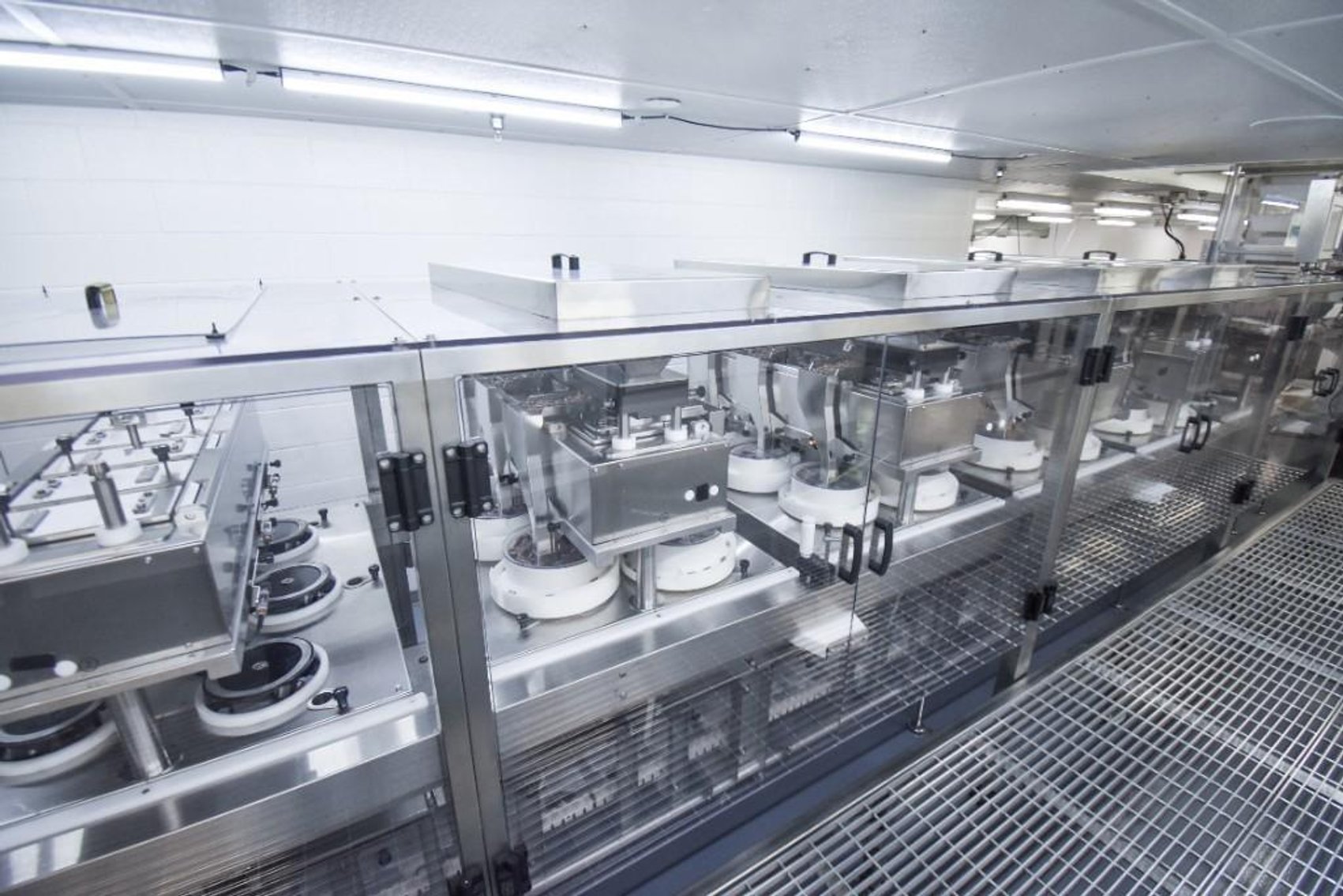 Image for ***SOLD*** MJK2307 Viking Masek Multi Lane SA600D Packet/Sachet Filling Line