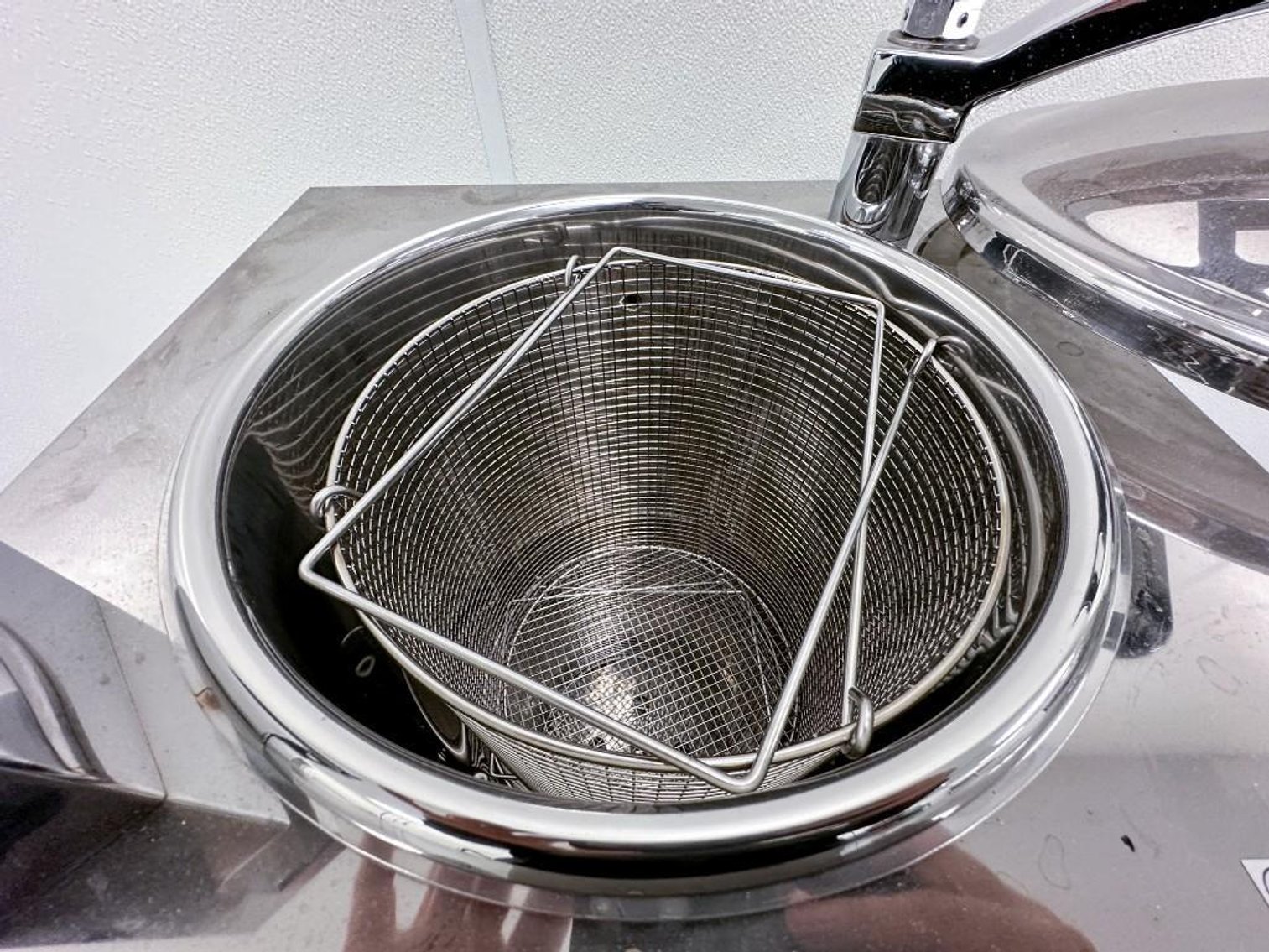 Image for MJK2316 Yamato Sterilizer SM510