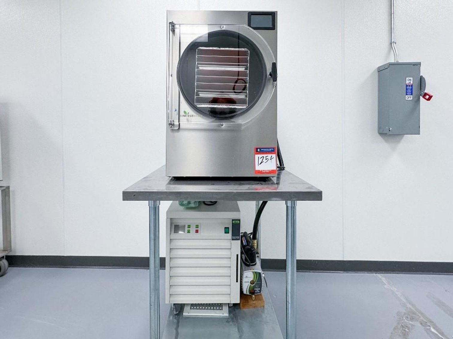 Image for MJK2336 Harvest Right Dehydrator w Buchi Recirculating Chiller & Vacuum Pump