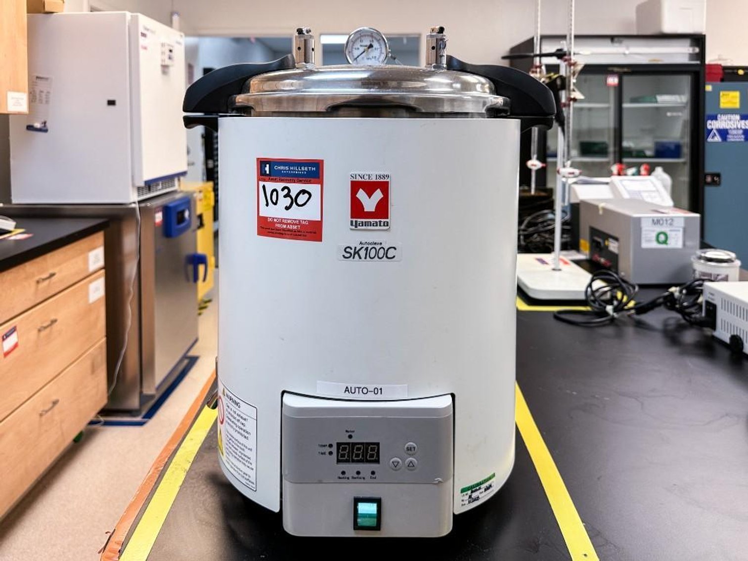 Image for MJK2374 Yamato AutoClave SK100C