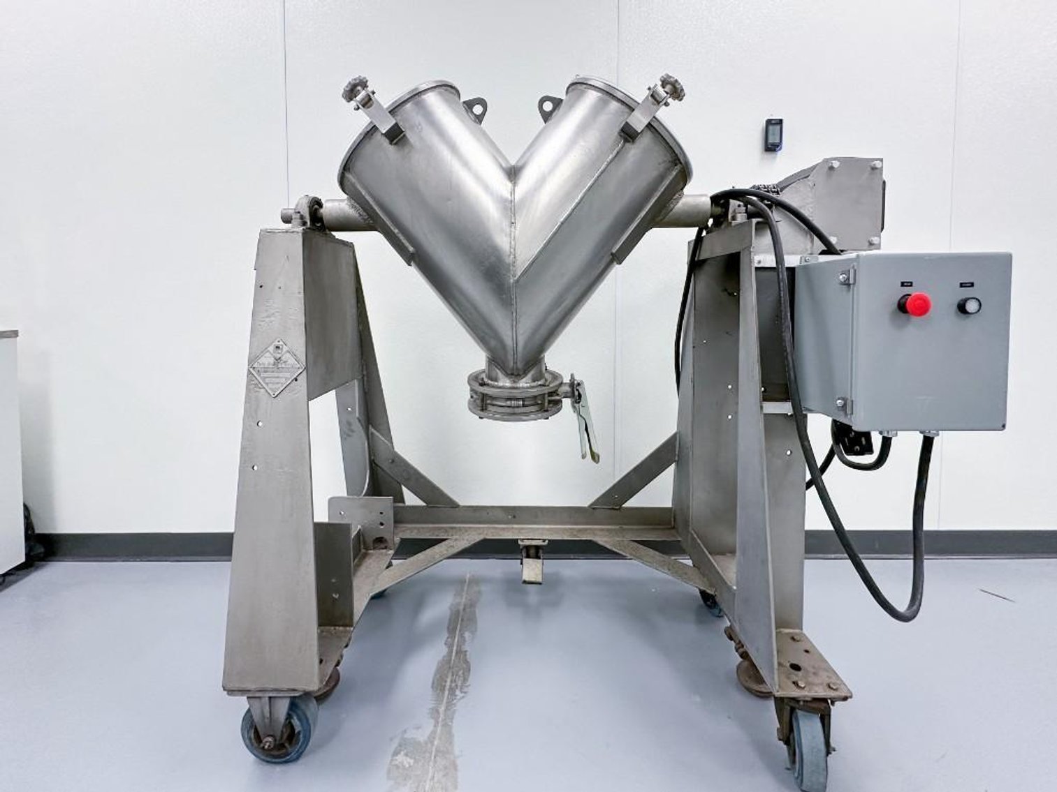 Image for MJK2389 Patterson Kelley V Blender 2 Cubic Feet